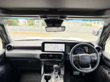 車内も広々としており、落ち着いた配色のインテリアで上質な空間となっております☆