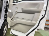 ☆ボディコーティングを施工してのお渡しなので汚れが付きにくく、付いても落ちやすいので洗車も楽々!!(パックによります)
