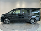 当店での販売車両は、車検整備はもちろん、車検残ありの車両でも点検整備をしっかり終わらせてからお客様へ引き渡し致しますので、安心してご購入いただけます♪