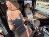 【運転席】