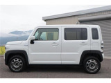 車の性能、装備品の品質、走行テストなどお客様に「徹底した安心」を届ける為、仕入から納車まで最大9回の品質検査を行い、当社独自の基準にクリアした車両のみ販売。第三者品質評価書全車両取得しています。