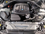 BMWのエンジンは世界的にも認められている高性能エンジンです。レスポンスがよく高回転型の心地よい吹きあがりなど駆け抜ける歓びのキーになる部分でございます。