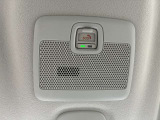 スズキコネクト対応通信機装着車。お使いのスマートフォンを連携させることで、遠隔でのエアコン操作や緊急時のトラブルサポートが有効となります。