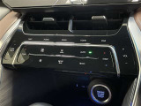 オートエアコンで細かい温度調節ができます。車内をいつでも快適空間にしてくれます。