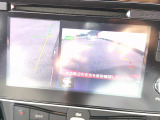 アラウンドビューモニター。上空から見下ろしているかのような映像を映し出して、駐車をスムースにアシストします。