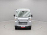 この中古車はルームクリーニングを施工をして展示しております。お客様が気持ちよくドライブして頂けるように一台一台丁寧に作業しています!是非店頭にてご確認ください。