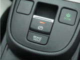 ◆オートブレーキホールド機能付き電子パーキングブレーキ◆ブレーキペダルを足から離しても停車状態を保ちます。アクセルを踏めば自動でブレーキが解除され、発進可能!