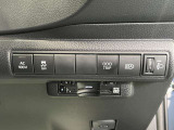 AC100V/横滑り防止装置/メーター操作ボタン/オートハイビーム/光軸調整ダイアル