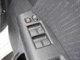 ◆パワーウィンドウスイッチ◆運転席から全席の窓の開閉操作を行うことが出来いつでも換気ができます!