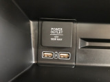 充電用のUSBジャックです!