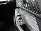 お車のお見積りと合わせましてBMW自動車保険のお見積もご用意しております。BMW車オーナー様へ向けたBMWだけの特典がございます。BMW自動車保険につきましてもお気軽にご相談下さい。