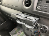 より多くの一般の方へ車を届けれればと思っておりますので同業者様への販売は極力控えさせて頂いております。ご了承下さい。