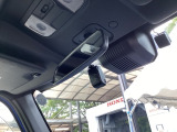 Hondaセンシング搭載!ミリ波レーダーと単眼カメラで、クルマの前方の状況を認識。ブレーキやステアリングの制御技術と協調し、安心・快適な運転や事故回避を支援する先進のシステムです!