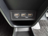 USBジャック(急速充電対応タイプ)付です☆♪♪