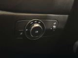 オートヘッドライトを採用!予期せぬ無灯火運転とはおさらばです