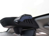 【ボルボ・ドライブレコーダー・360 駐車監視機能付】フロントカメラは水平360&deg;/垂直240&deg;を録画可能。前方/後方において映像を鮮明に録画します。大型バッテリーにより駐車監視用長時間録画にも対応。