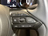 ステアリング右側に車間距離切り替えスイッチ・LTA(レーントレーシングアシスト)スイッチ/LDA(レーンディパーチャーアラート)スイッチ・クルーズコントロールスイッチ・オーディオスイッチが付いています