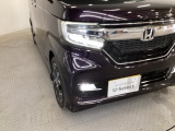 【LEDヘッドライト】ディスチャージヘッドライト(HID)と同等の明るさで、夜道や雨天走行が明るく視界良好!!