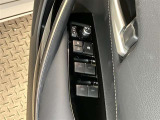 運転席パワーウィンドウスイッチです。