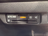いまや快適なカーライフに欠かせないETCが付いています。