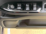 「車両状態証明書」には写真では映りにくい小さい傷や内装の状態も詳しく記載してあります。ご不明な点は遠慮なくお尋ねください。