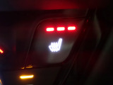 運転席と助手席には、【シートヒーター】が装備されています。温度調整も切り替えができお好みの設定で快適なドライブを楽しめます。腰から下が暖まると、暖房よりも体があったまりますよ。