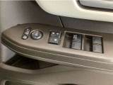 豊富に在庫を取り揃えています!軽自動車からミニバン、セダン、SUV、話題のハイブリッド車など続々入荷しております♪