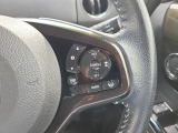 【アダプティブクルーズコントロール】前車に合わせ加減速、車線維持もサポート。高速道路での運転の負担を軽減します。