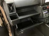 豊富な収納収納スペースで車内をスッキリお使いいただけますよ♪