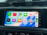 スマートフォンインターフェースを利用すればUSBケーブルを介してナビゲーション、メッセージ、電話、音楽などスマートフォン内のアプリをMMIタッチィスプレイに表示しスマートフォンに触れずに操作することも可能。
