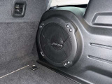アルパイン製スピーカーになります。