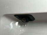純正ナビと連動するバックカメラ付