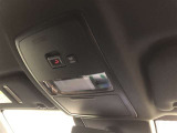 クラウンはDCM(専用車載器)を標準装備したコネクティッドカー!通信機能を利用したサービスが利用可能です。無料利用期間は2029/12/31まで。機能の詳細は展示店舗までお尋ねください。