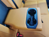 BMWプレミアムセレクション前橋では、高年式低走行モデルからMモデル、年式が経ちなかなかディーラーでは見かけないモデルまで幅広いラインナップで認定中古車を取り扱っております。品質に自信があります。