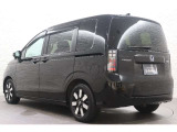 当店の展示車は、プロの業者にボディーの磨き、ルームクリーニングを依頼していますので、とてもきれいです!!ぜひ、見にいらしてください!