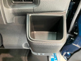 お客様にぴったりなおクルマをお選びいただけますように様々な展示車をご用意致しております!ダイハツの軽自動車だけではなく、他メーカー車やコンパクトカー・ミニバンなども数多く取り揃えております!