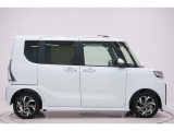 県内13店舗にて常時500台以上ダイハツ車を展示中です。見て、触って、納得のいく一台をぜひ見つけてください。