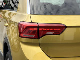 点検整備:ご納車前に&rdquo;Das WeltAuto&rdquo;独自の「点検チェック項目シート」により、部品や機能に関する全71項目もの厳しいチェックを実施します。