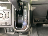 鮮明な地図表示で、安全な運転をサポートします。目的地までのルートを分かりやすく表示し、迷うことなく目的地に到着できます。