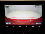 バックモニター装着車は後退時の強い味方です♪車庫入れや縦列駐車の際、後退操作の参考になるガイドラインをナビ画面に表示します。