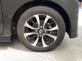 純正アルミホイール☆Honda車にぴったりなデザインです。