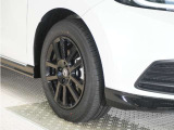 ◆純正アルミホイール装着車◆これで足元まわりも、おしゃれにきまります!