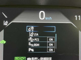 先進の安全装備ついてます。詳しい装備内容、仕様等につきましてはスタッフにお問合せ下さい。