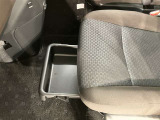 当店ではauも取り扱っております。お車と一緒にau携帯の機種変更も可能です♪また、自動車保険も取り扱っております。車の支払いと自動車保険の支払いをまとめてお支払い可能なプランもあります♪