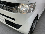 【HIDヘッドライト】夜道や雨天走行が明るく視界良好!!HID(ディスチャージ)ヘッドライト装備です!安心ドライブを楽しんで下さい♪明るいほうが、運転疲労を軽減できます♪