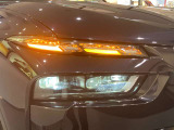BMWでは古くから4つのリングが伝統のヘッドライトで御座います。