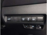 トッテオキノ、1台ご用意しています。ごゆっくりとお車を見ていただけます