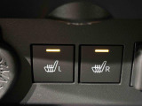 寒い時期にはやはりコレ。運転席・助手席シートヒーターで快適にドライブを楽しめます。