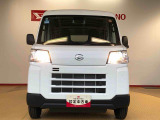 ☆オートライト機能☆車外の明るさに応じて自動的でヘッドランプを点灯および消灯します。夕暮れ時やトンネルなどで便利です!