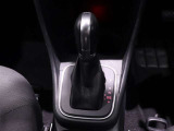 【保険】各種保険もご用意しております。Volkswagen専用保険にご加入いただくことで、ドアミラーやフロントガラスの修理費用も一定額まで補償されます。